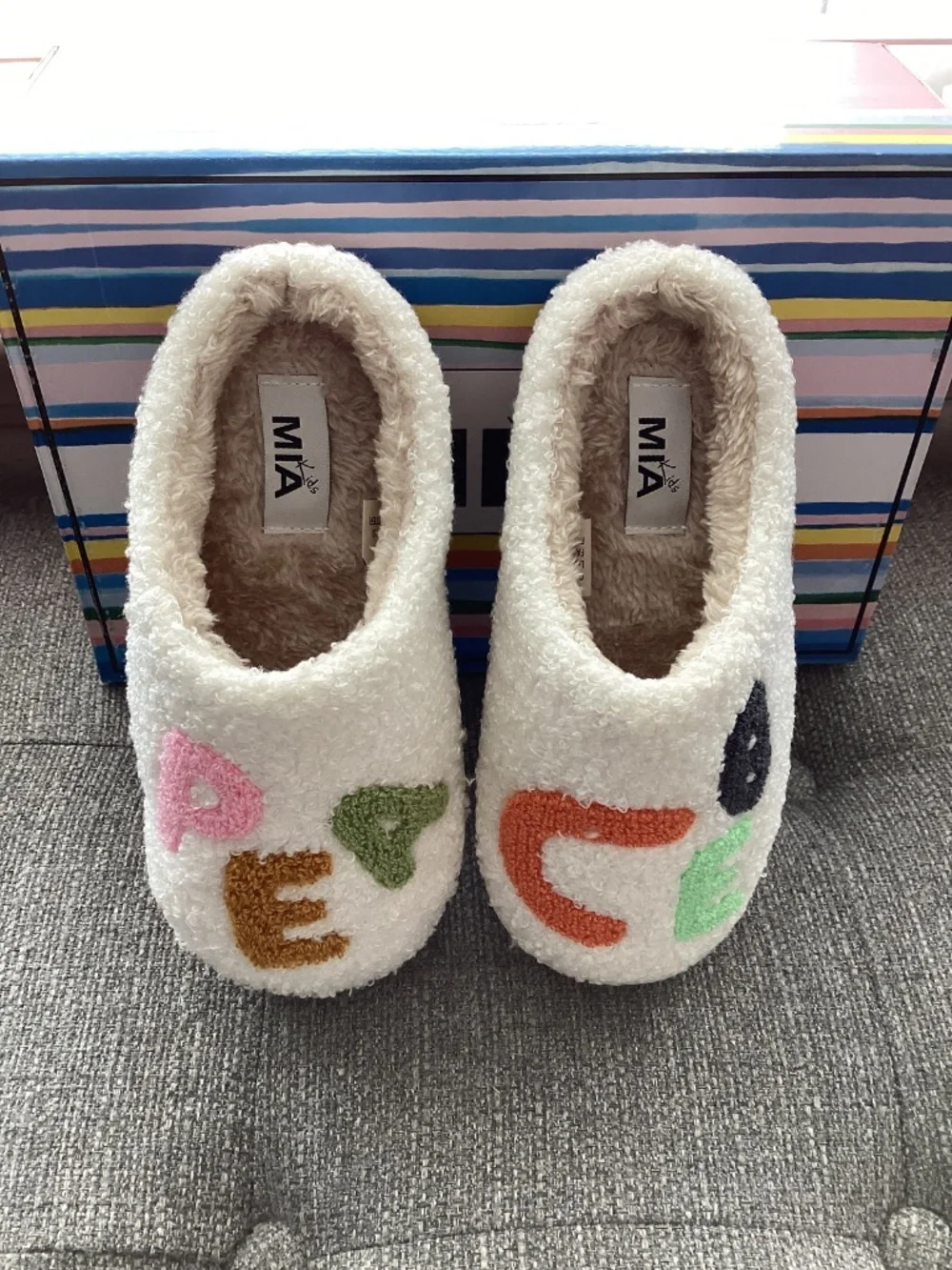 MIA Kids' Little Cozi Slipper (Toddler, Little Kid & Big Kid) 1 M